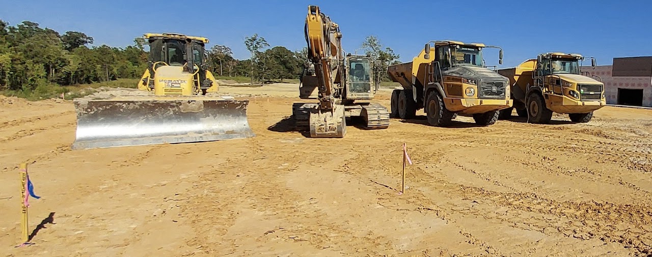 Brinson Dirt Contracting heavy equipment on site